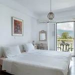 Pernari Apartamento Spartia