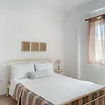 Pernari Apartamento *