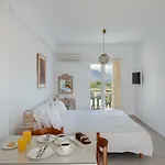 Pernari Apartamento Spartia